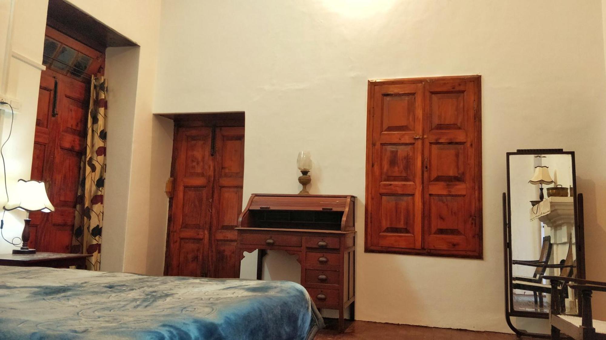 Black Bear Cottage Khajjiar Экстерьер фото